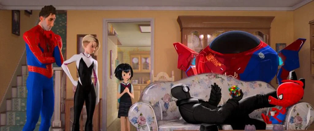 Várias versões do Homem-Aranha
