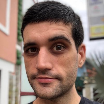 Davy Jones, um dos mais conhecidos youtubers brasileiros de vídeo games e apresentador do Flow Games