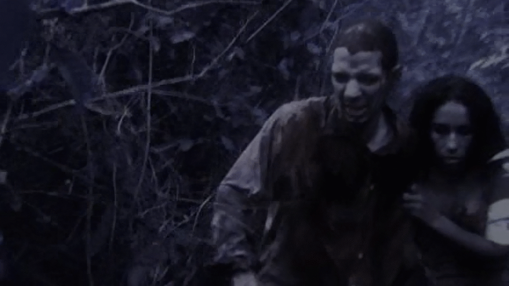 Foto mostrando os personagens principais de Mangue Negro, filme de zumbi independente dirigido pelo cineasta brasileiro Rodrigo Aragão