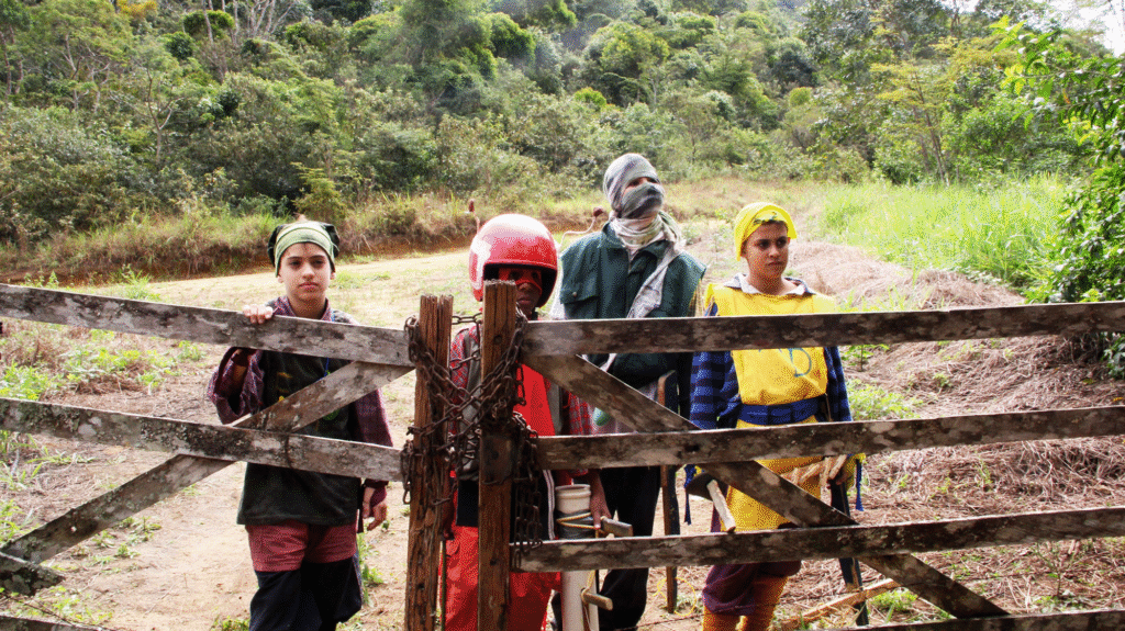 As Fábulas Negras, antologia de terror que reúne os cineastas brasileiros Rodrigo Aragão, Petter Baiestorf, Joel Caetano e ninguém menos que José Mojica Marins